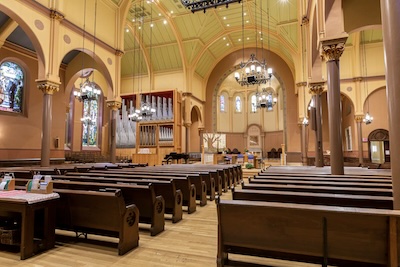 The concert venue: First Church Congregational, in Cambridge MA, USA